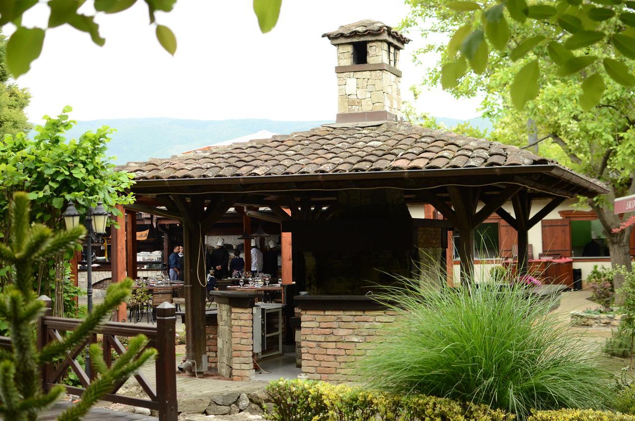 Konak Nestor Bungalows Skopje Zewnętrze zdjęcie